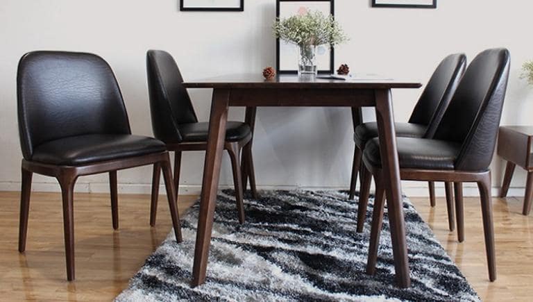 Bàn Ăn 4 Ghế Là Gì